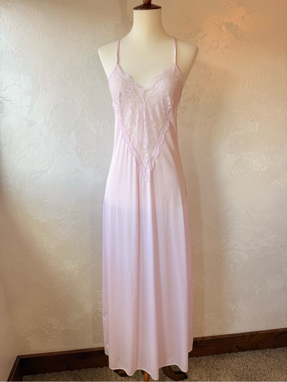 🌸 Vintage 1970s Mirabelle Glencraft Nylon Lace Slip | Small